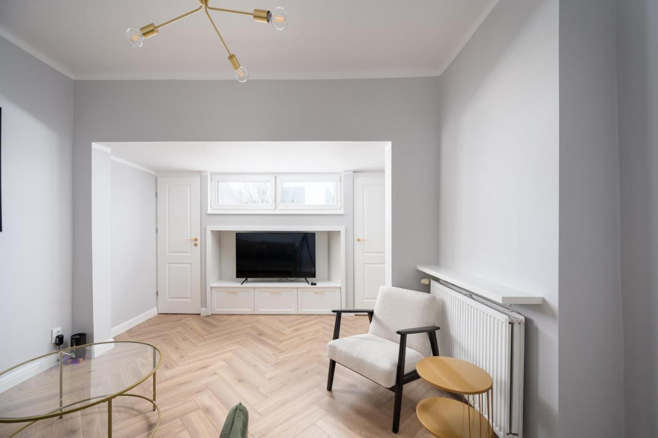 Nowy Swiat 22 Luxury Apartment Варшава Екстериор снимка